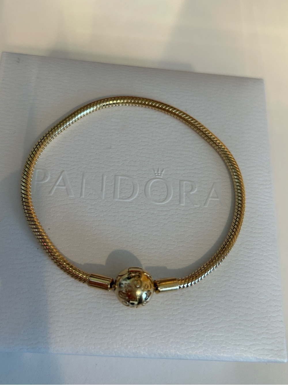 Pandora gold plated charm bracelet - Picture 2 of 6